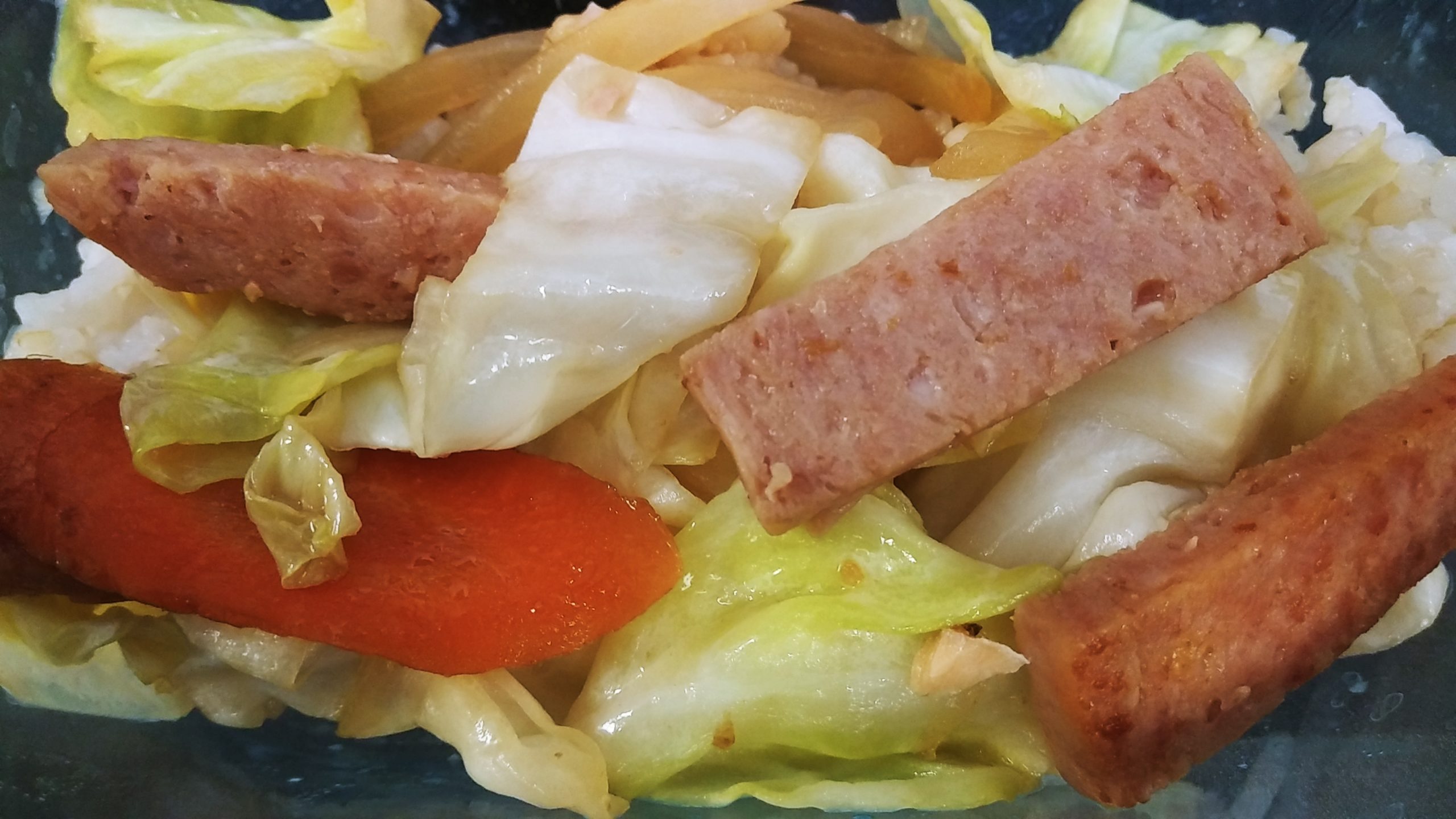 韓国スパムの野菜炒め